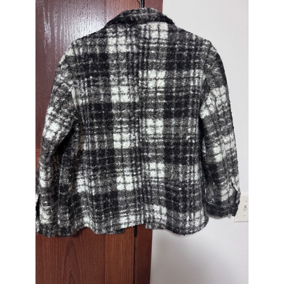 HYFVE Plaid Fuzzy Shacket Jacket Women's Size S Black White Cozy Button Up - Picture 2 of 7